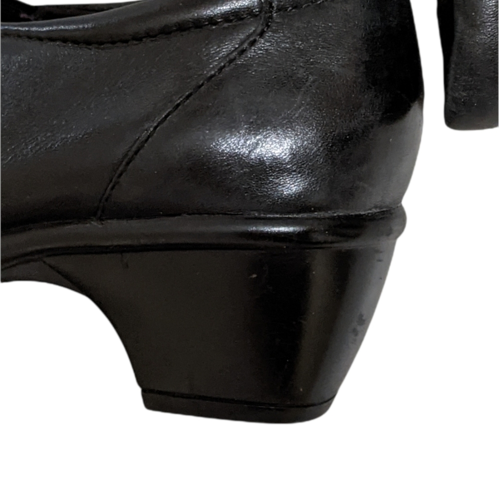 Clarks Black Leather Loafer 6.5 M Slipon Platform - Picture 8 of 12